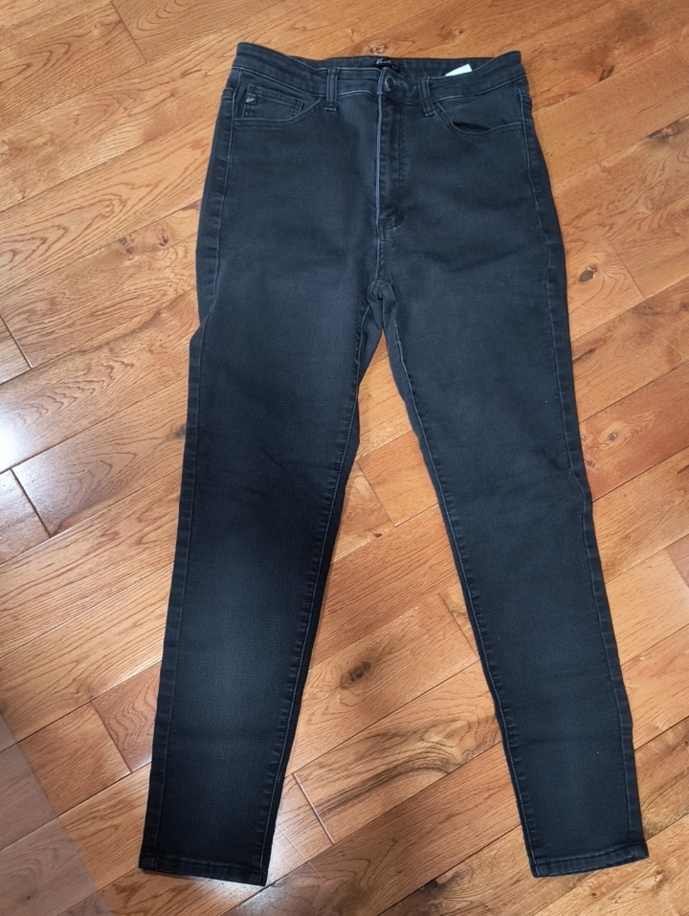 KanCan Black Skinny Jeans - High Rise Slim Fit